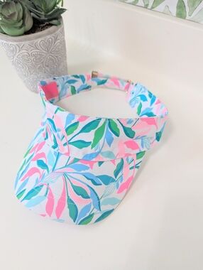 Lilly Pulitzer It's A MatchVisor Holding Court Colorful Leaf-Print Sun  NWOT